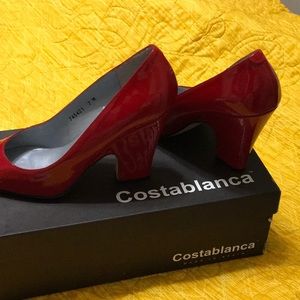 Beautiful Cherry Red pumps new with box 7M